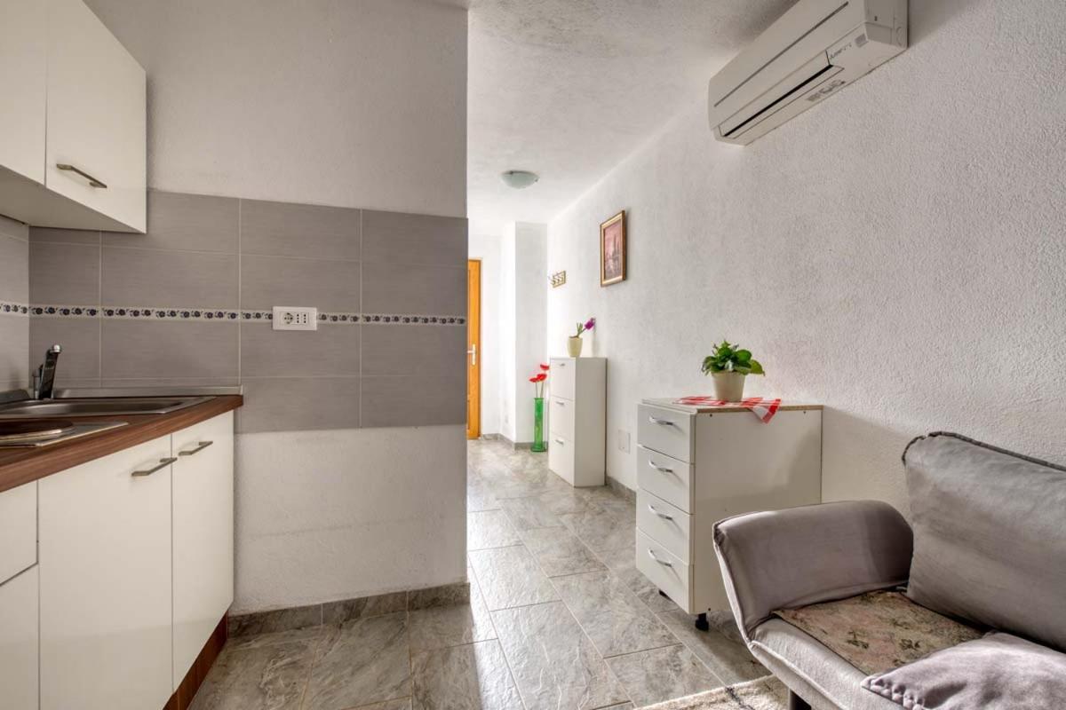 Apartments Ina & Ika Rovinj Luaran gambar